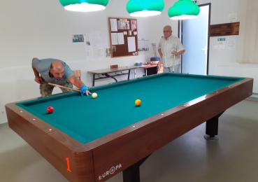 Photo d'une partie de billard à Bellegarde